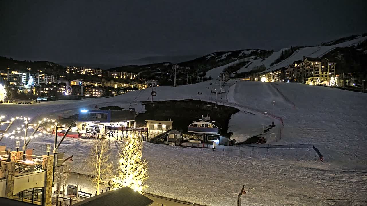 Steamboat Resort Christie Peak Express & Wild Blue Gondola Ropeway & Ski Slopes Live Cam - Steamboat Springs, Routt County, Colorado, USA
