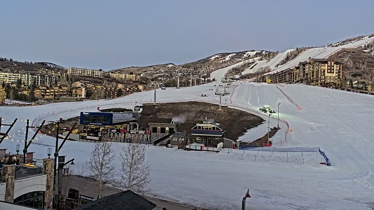 Steamboat Resort Christie Peak Express & Wild Blue Gondola Ropeway & Ski Slopes Live Cam - Steamboat Springs, Routt County, Colorado, USA