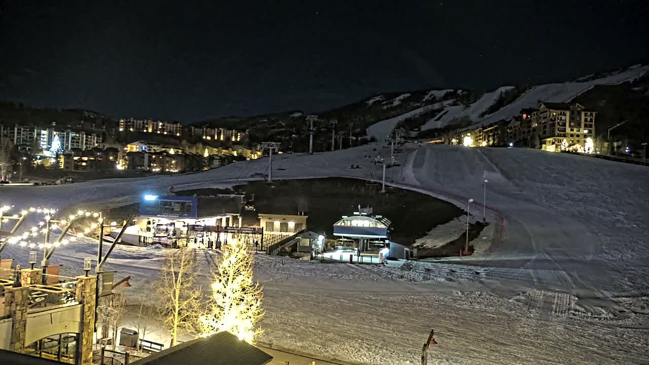 Steamboat Resort Christie Peak Express & Wild Blue Gondola Ropeway & Ski Slopes Live Cam - Steamboat Springs, Routt County, Colorado, USA