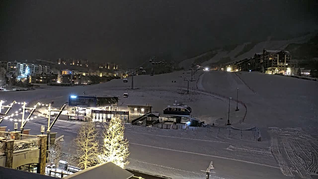 Steamboat Resort Christie Peak Express & Wild Blue Gondola Ropeway & Ski Slopes Live Cam - Steamboat Springs, Routt County, Colorado, USA