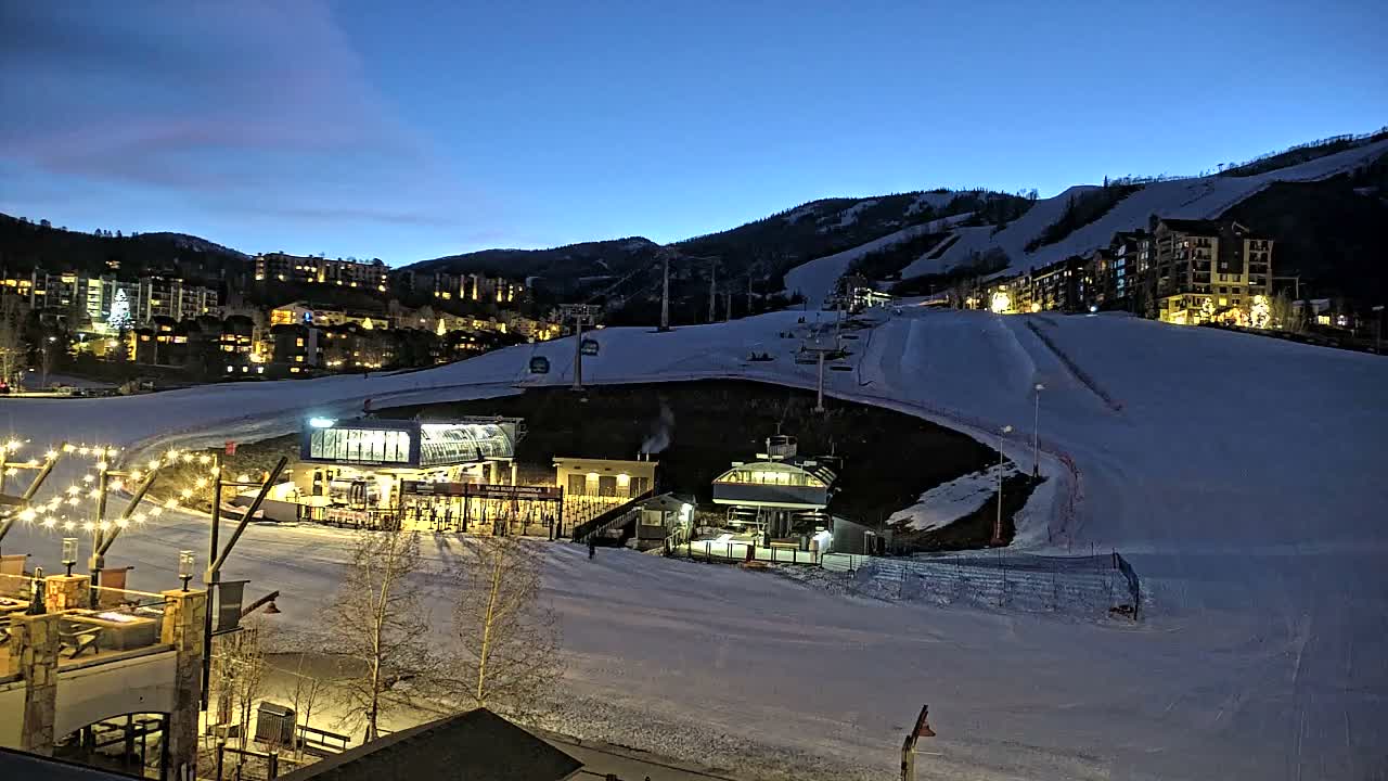 Steamboat Resort Christie Peak Express & Wild Blue Gondola Ropeway & Ski Slopes Live Cam - Steamboat Springs, Routt County, Colorado, USA