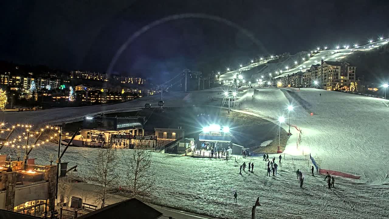 Steamboat Resort Christie Peak Express & Wild Blue Gondola Ropeway & Ski Slopes Live Cam - Steamboat Springs, Routt County, Colorado, USA