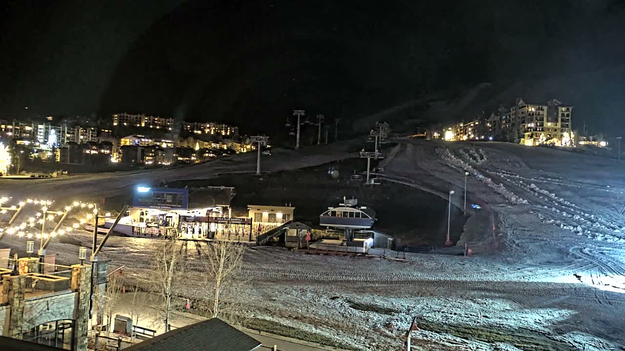Steamboat Resort Christie Peak Express & Wild Blue Gondola Ropeway & Ski Slopes Live Cam - Steamboat Springs, Routt County, Colorado, USA