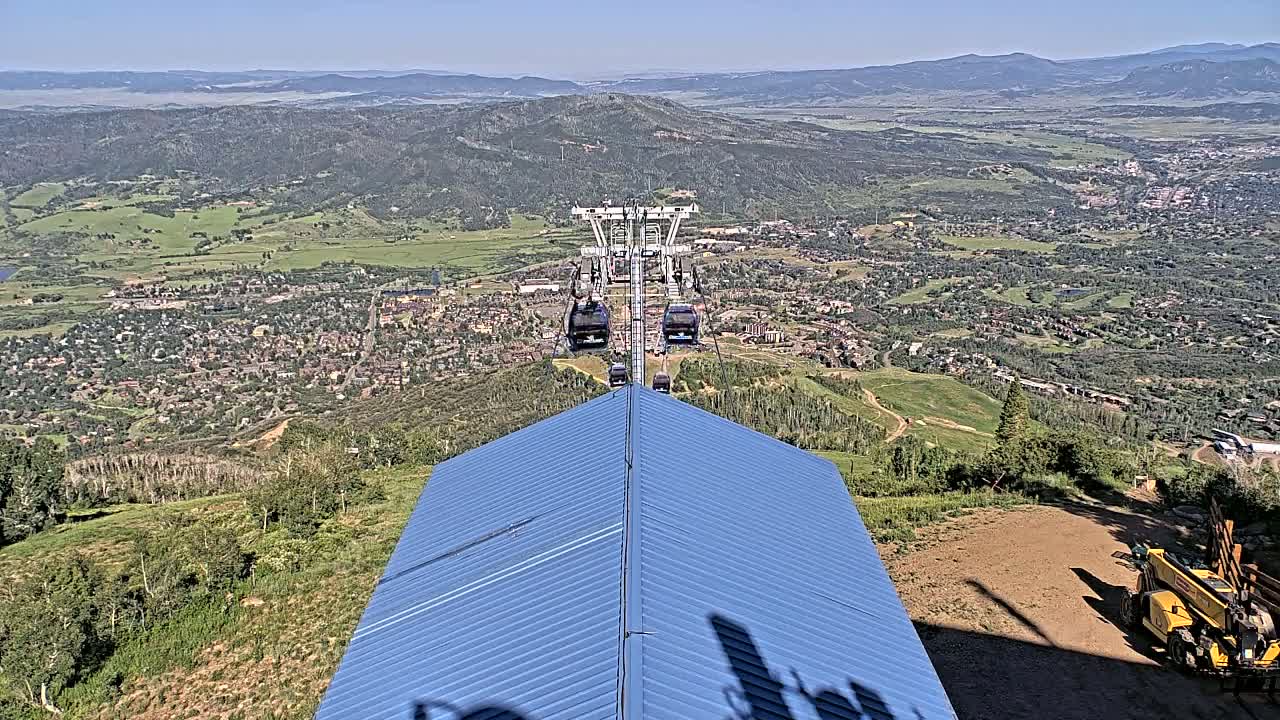 Steamboat Springs City Skyline from Thunderhead Lodge Roof Live Cam - Steamboat Springs, Routt County, Colorado, USA