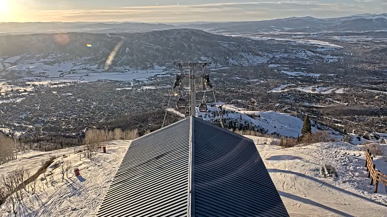 Steamboat Springs City Skyline from Thunderhead Lodge Roof Live Cam - Steamboat Springs, Routt County, Colorado, USA
