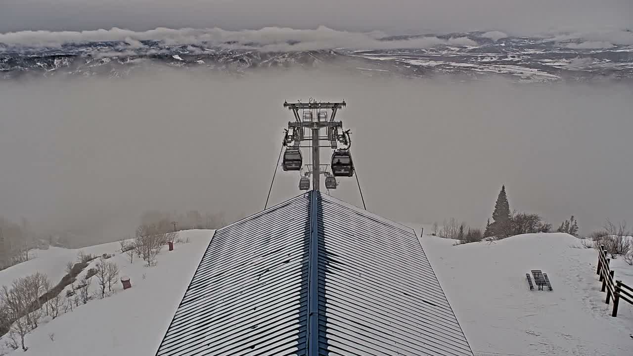 Steamboat Springs City Skyline from Thunderhead Lodge Roof Live Cam - Steamboat Springs, Routt County, Colorado, USA