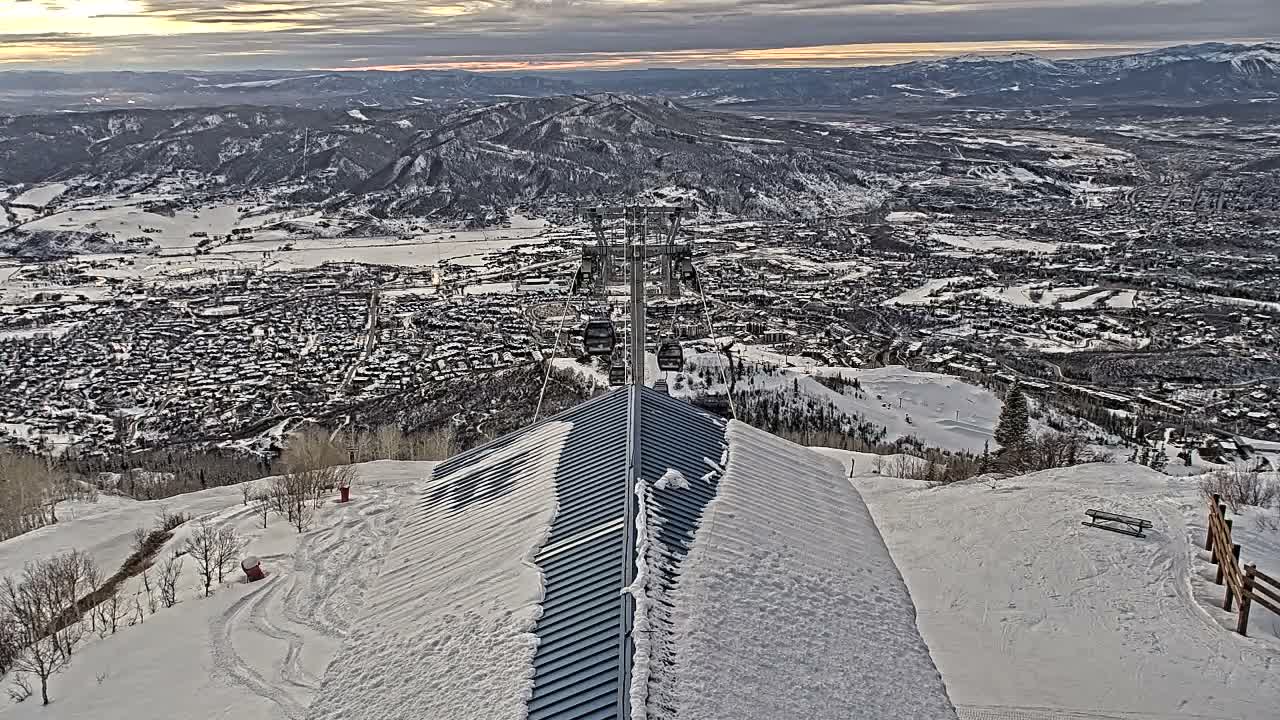 Steamboat Springs City Skyline from Thunderhead Lodge Roof Live Cam - Steamboat Springs, Routt County, Colorado, USA