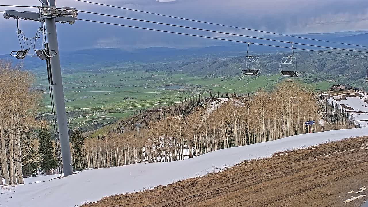 Steamboat Springs Buffalo Mountain Foothills from Four Points Lodge Live Cam - Steamboat Springs, Routt County, Colorado, USA