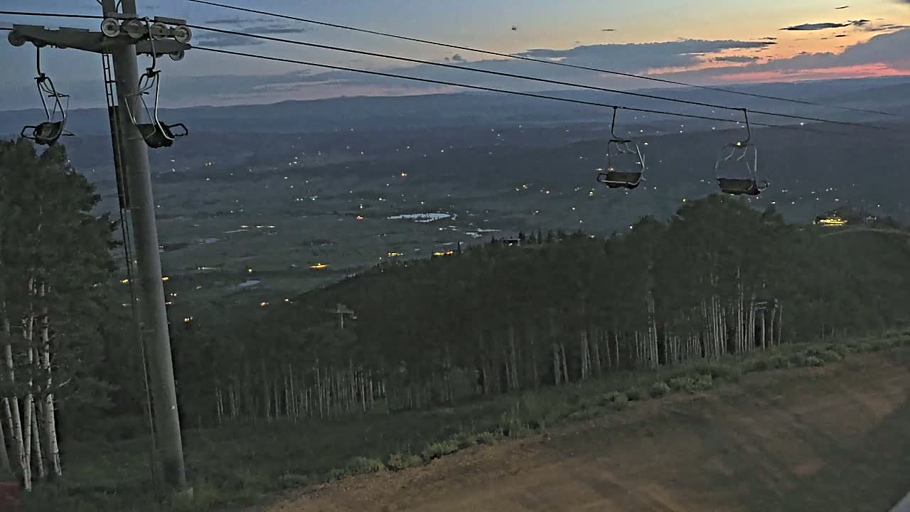Steamboat Springs Buffalo Mountain Foothills from Four Points Lodge Live Cam - Steamboat Springs, Routt County, Colorado, USA