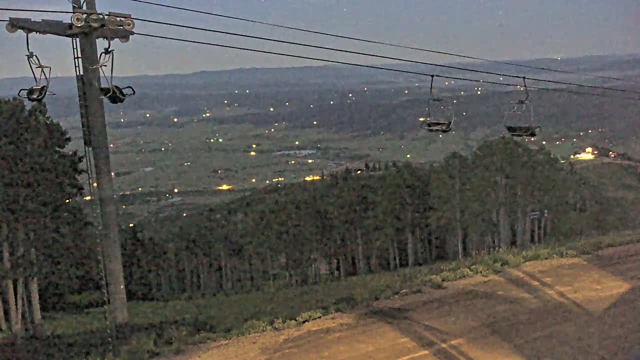 Steamboat Springs Buffalo Mountain Foothills from Four Points Lodge Live Cam - Steamboat Springs, Routt County, Colorado, USA