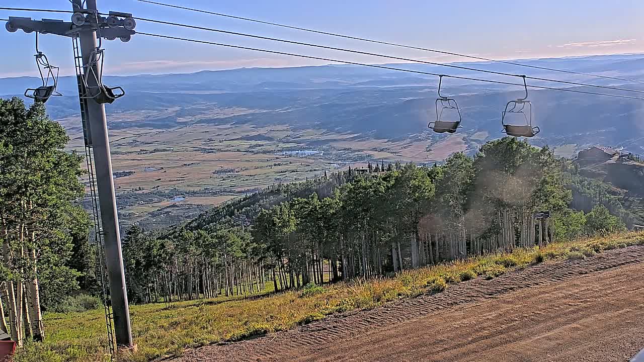 Steamboat Springs Buffalo Mountain Foothills from Four Points Lodge Live Cam - Steamboat Springs, Routt County, Colorado, USA