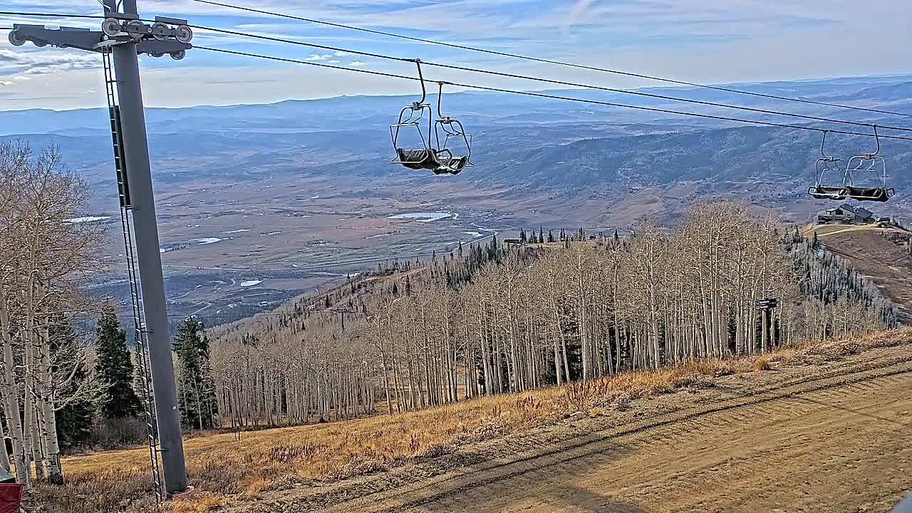 Steamboat Springs Buffalo Mountain Foothills from Four Points Lodge Live Cam - Steamboat Springs, Routt County, Colorado, USA