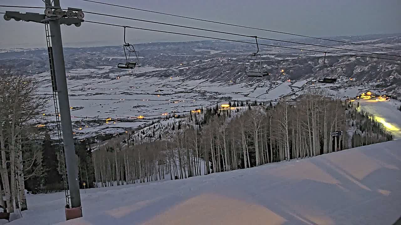 Steamboat Springs Buffalo Mountain Foothills from Four Points Lodge Live Cam - Steamboat Springs, Routt County, Colorado, USA