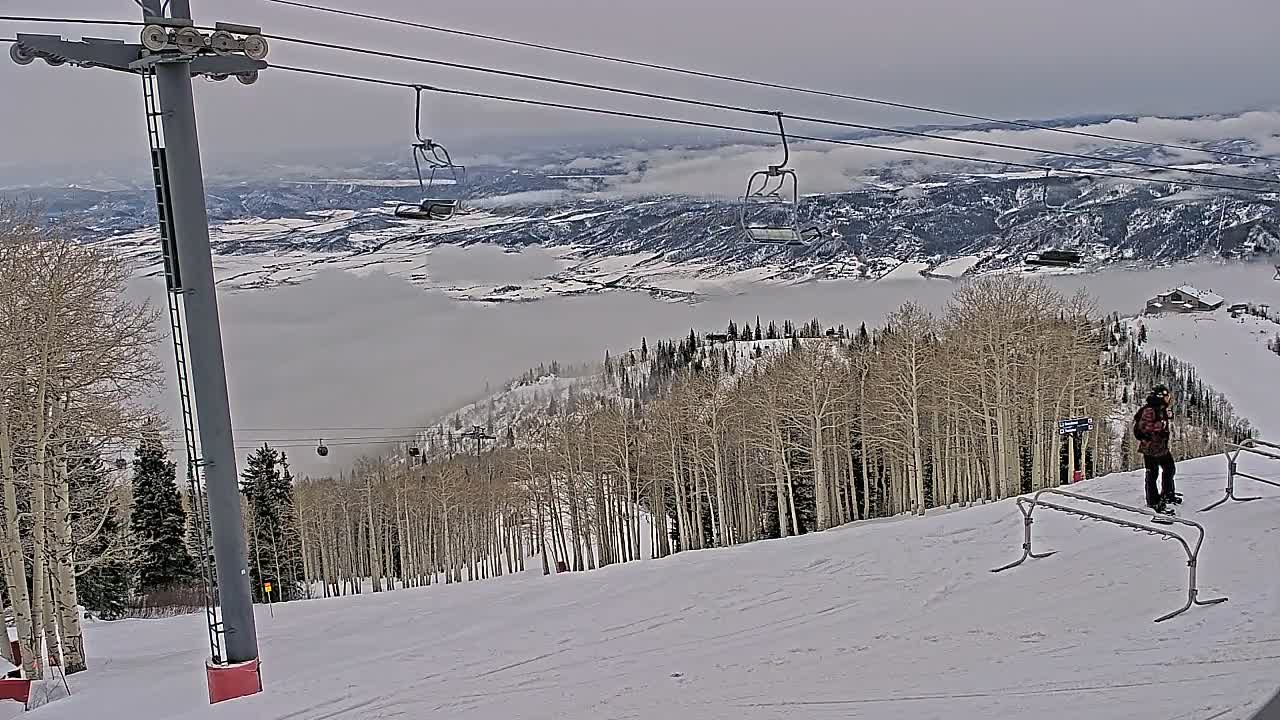Steamboat Springs Buffalo Mountain Foothills from Four Points Lodge Live Cam - Steamboat Springs, Routt County, Colorado, USA