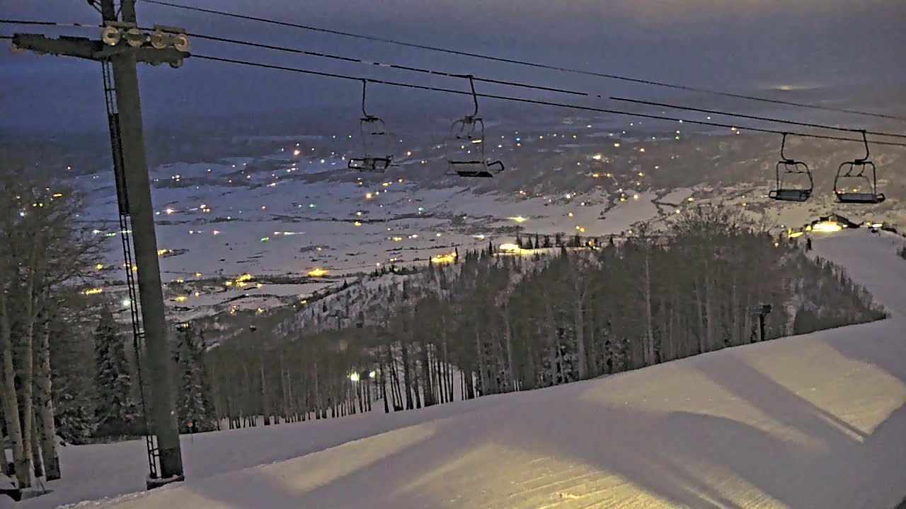 Steamboat Springs Buffalo Mountain Foothills from Four Points Lodge Live Cam - Steamboat Springs, Routt County, Colorado, USA