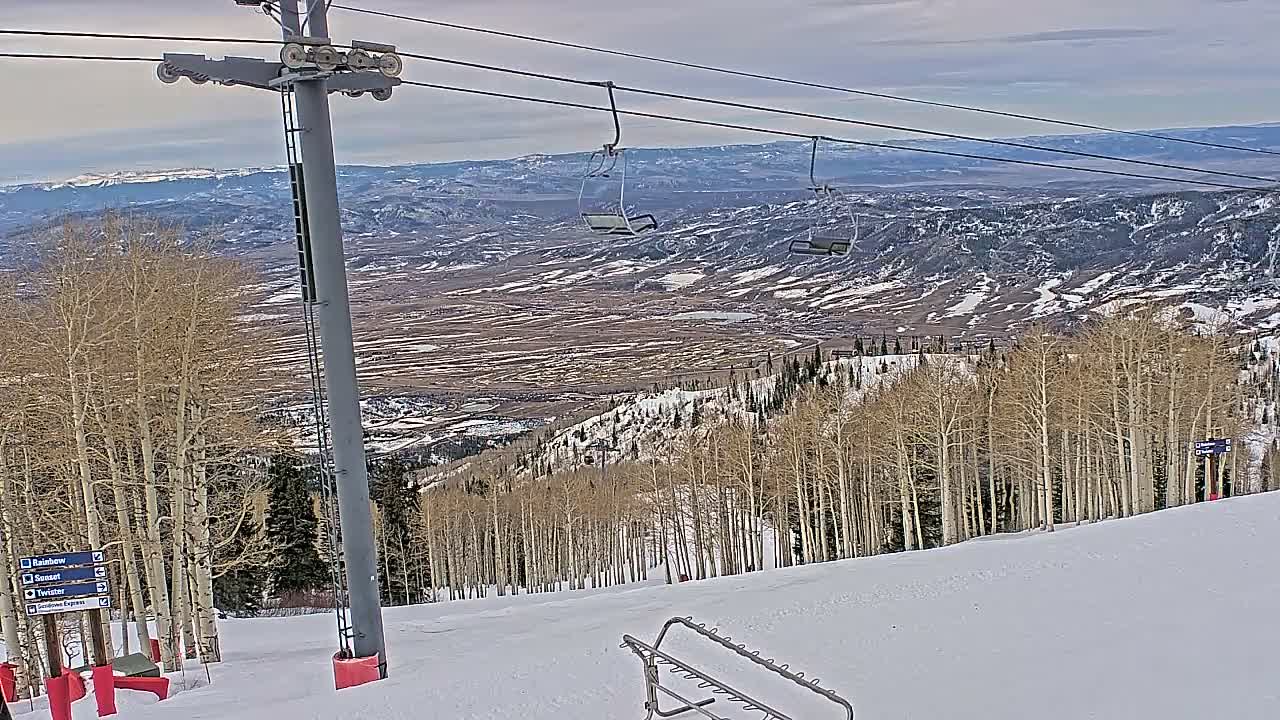 Steamboat Springs Buffalo Mountain Foothills from Four Points Lodge Live Cam - Steamboat Springs, Routt County, Colorado, USA