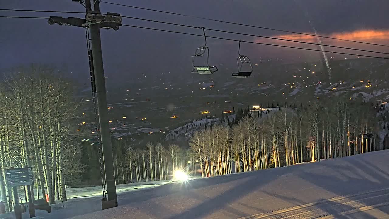 Steamboat Springs Buffalo Mountain Foothills from Four Points Lodge Live Cam - Steamboat Springs, Routt County, Colorado, USA
