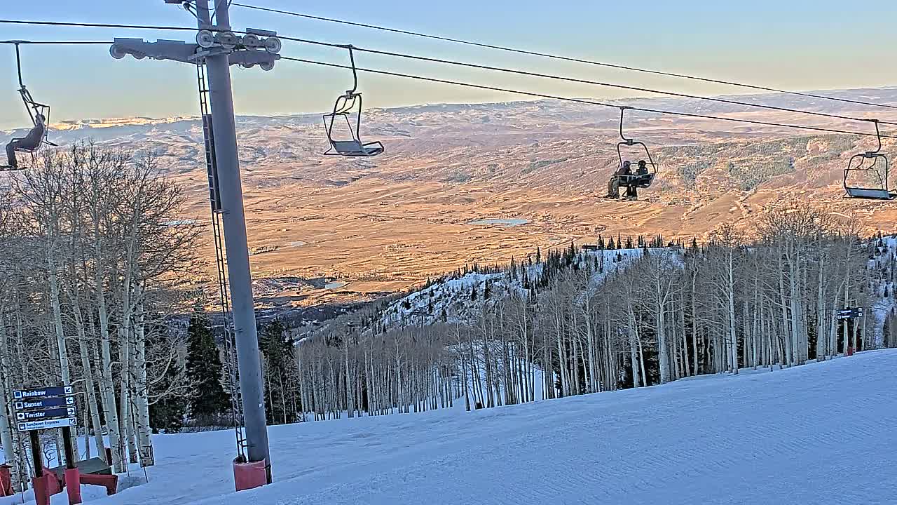 Steamboat Springs Buffalo Mountain Foothills from Four Points Lodge Live Cam - Steamboat Springs, Routt County, Colorado, USA
