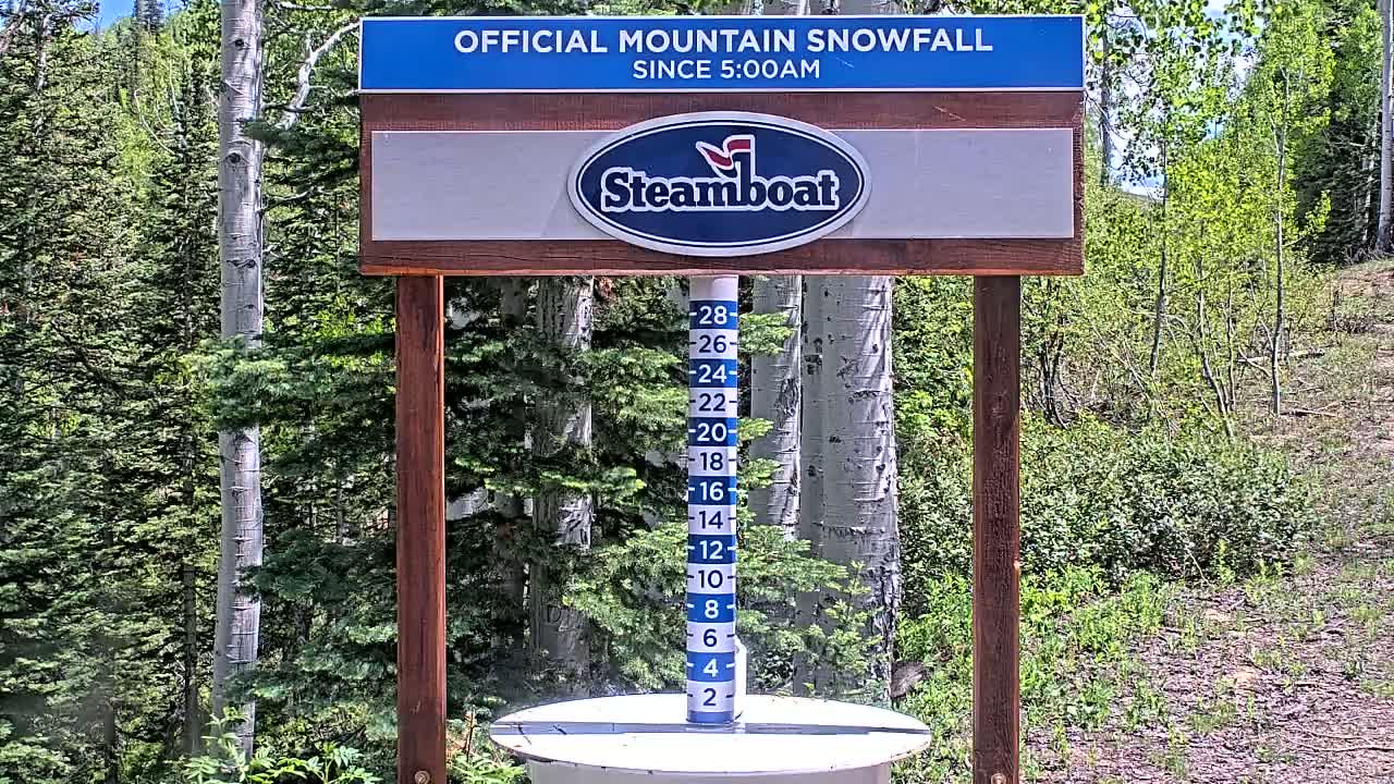 Steamboat Springs Mid-Mountain Snow Stake Live Cam - Steamboat Springs, Routt County, Colorado, USA