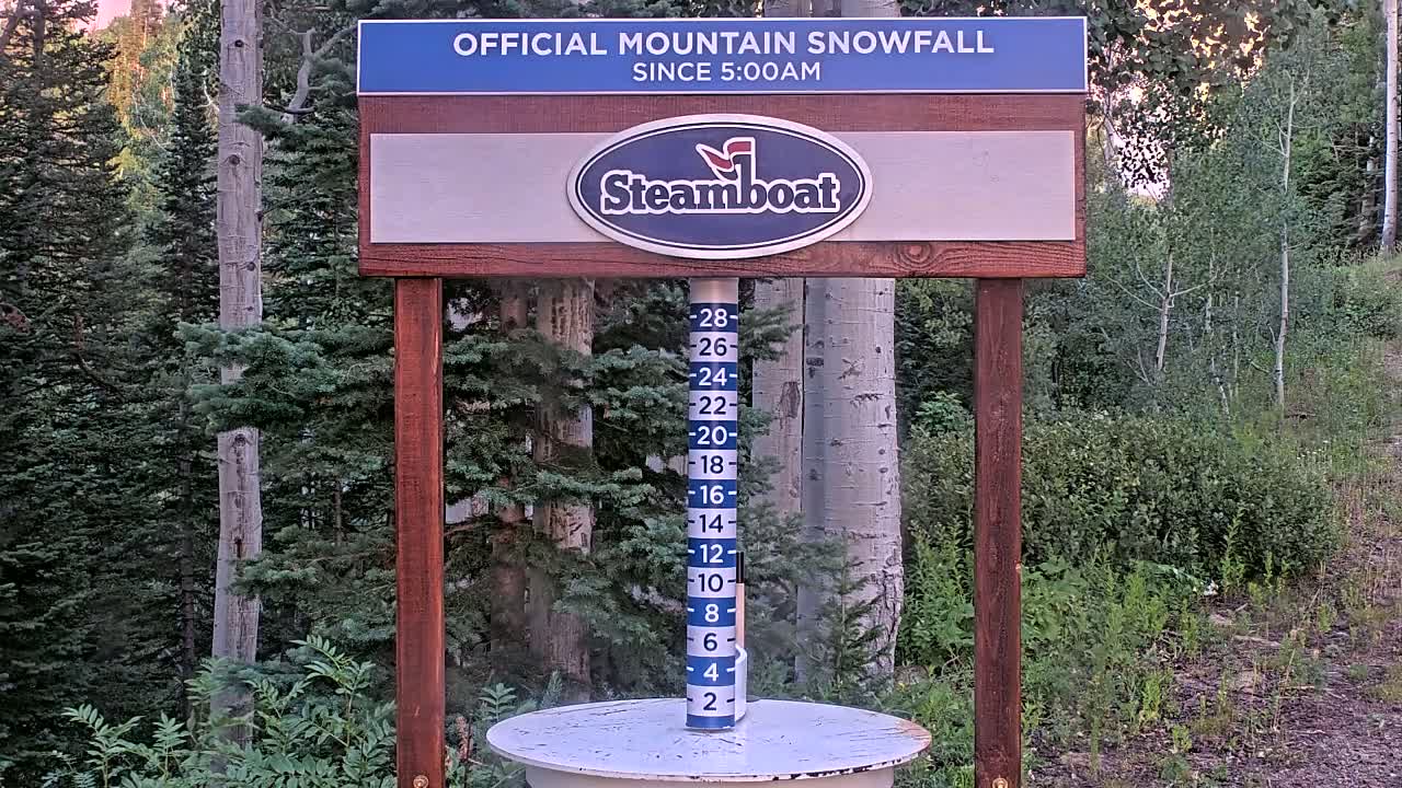 Steamboat Springs Mid-Mountain Snow Stake Live Cam - Steamboat Springs, Routt County, Colorado, USA