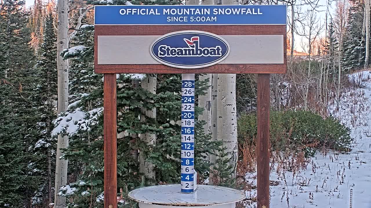 Steamboat Springs Mid-Mountain Snow Stake Live Cam - Steamboat Springs, Routt County, Colorado, USA