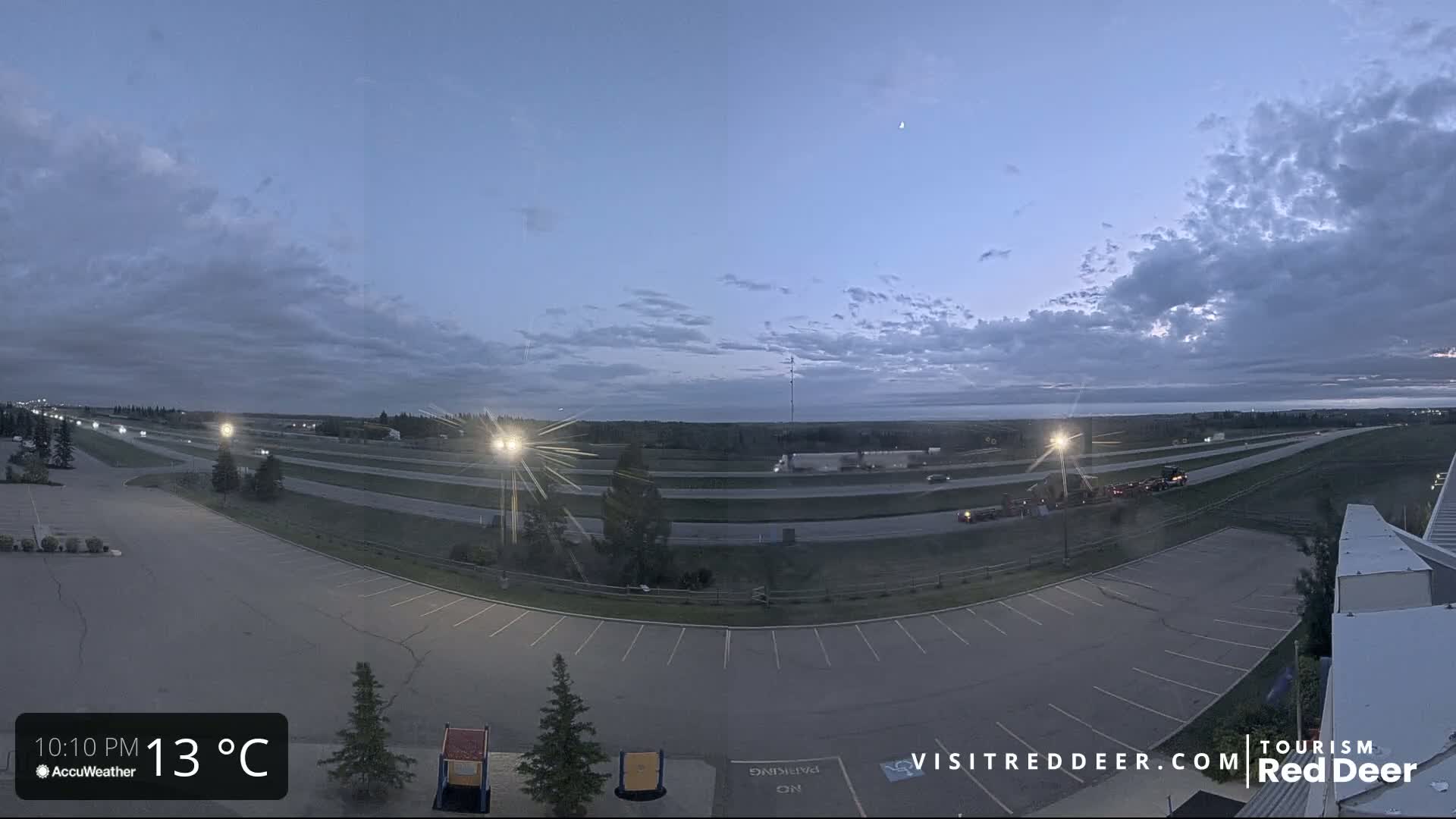  Red Deer Queen Elizabeth 2 Highway & Red Deer Plain Skyline Live Cam - City Of Red Deer, Red Deer County, Alberta, Canada