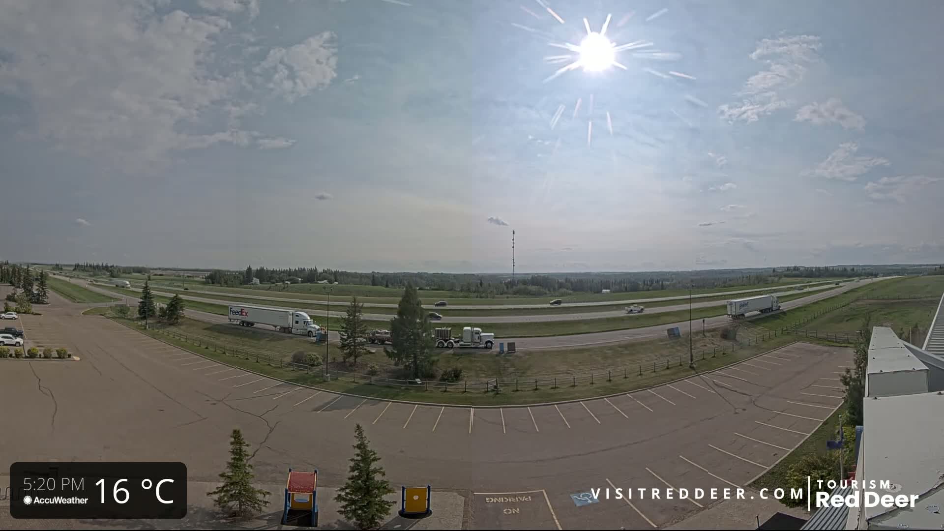  Red Deer Queen Elizabeth 2 Highway & Red Deer Plain Skyline Live Cam - City Of Red Deer, Red Deer County, Alberta, Canada