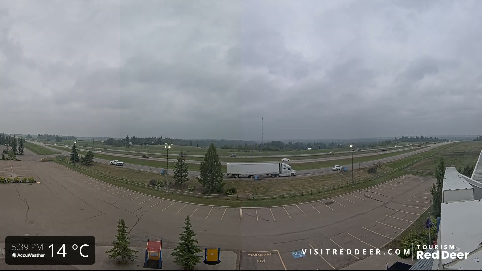  Red Deer Queen Elizabeth 2 Highway & Red Deer Plain Skyline Live Cam - City Of Red Deer, Red Deer County, Alberta, Canada