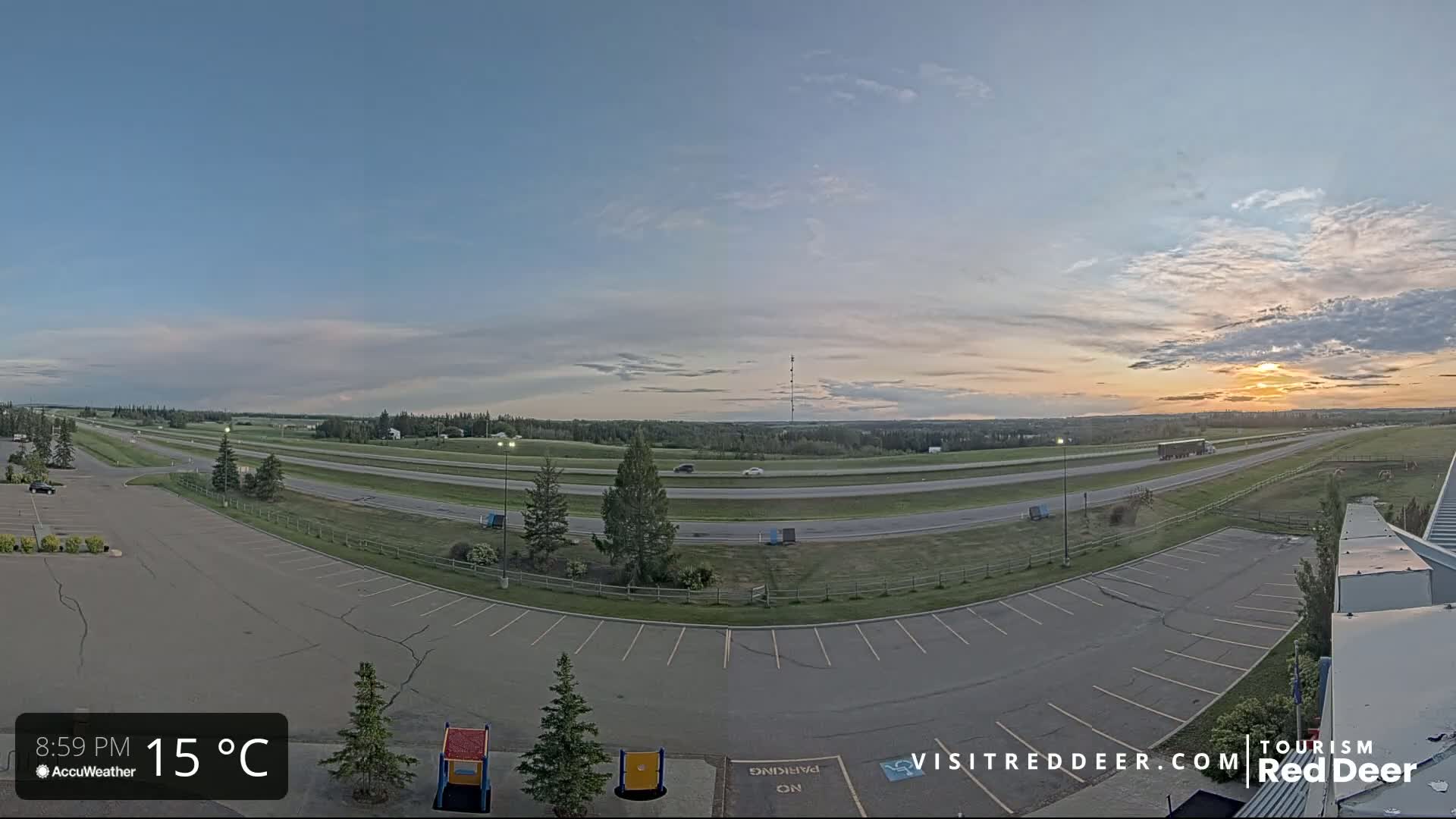 Red Deer Queen Elizabeth 2 Highway & Red Deer Plain Skyline Live Cam - City Of Red Deer, Red Deer County, Alberta, Canada