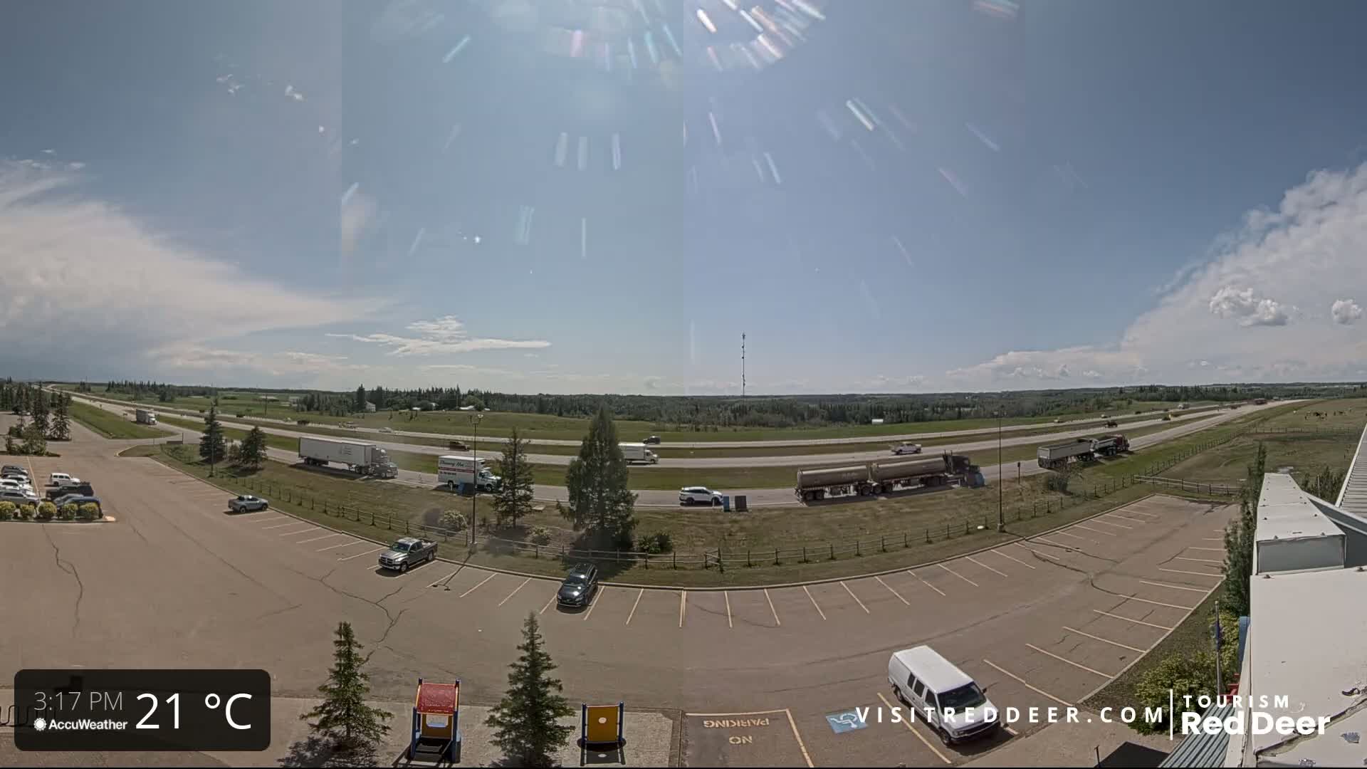 Red Deer Queen Elizabeth 2 Highway & Red Deer Plain Skyline Live Cam - City Of Red Deer, Red Deer County, Alberta, Canada