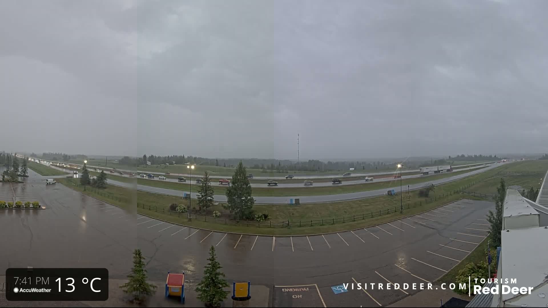 Red Deer Queen Elizabeth 2 Highway & Red Deer Plain Skyline Live Cam - City Of Red Deer, Red Deer County, Alberta, Canada