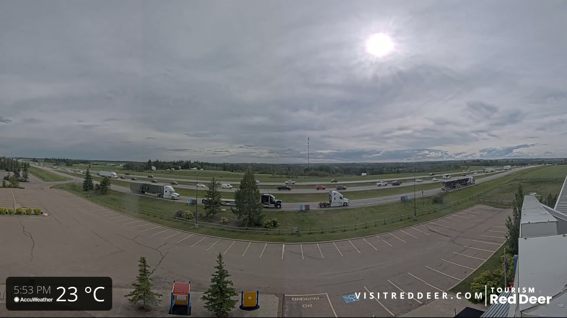 Red Deer Queen Elizabeth 2 Highway & Red Deer Plain Skyline Live Cam - City Of Red Deer, Red Deer County, Alberta, Canada