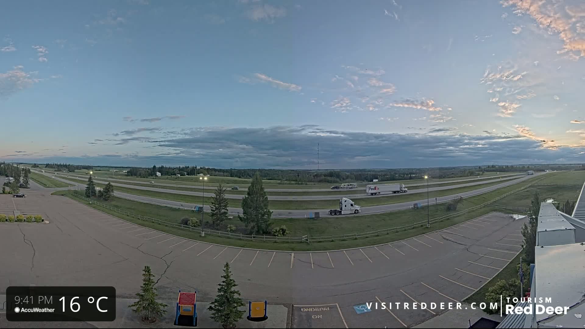  Red Deer Queen Elizabeth 2 Highway & Red Deer Plain Skyline Live Cam - City Of Red Deer, Red Deer County, Alberta, Canada