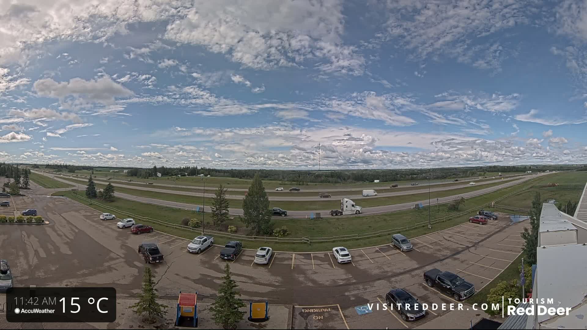 Red Deer Queen Elizabeth 2 Highway & Red Deer Plain Skyline Live Cam - City Of Red Deer, Red Deer County, Alberta, Canada
