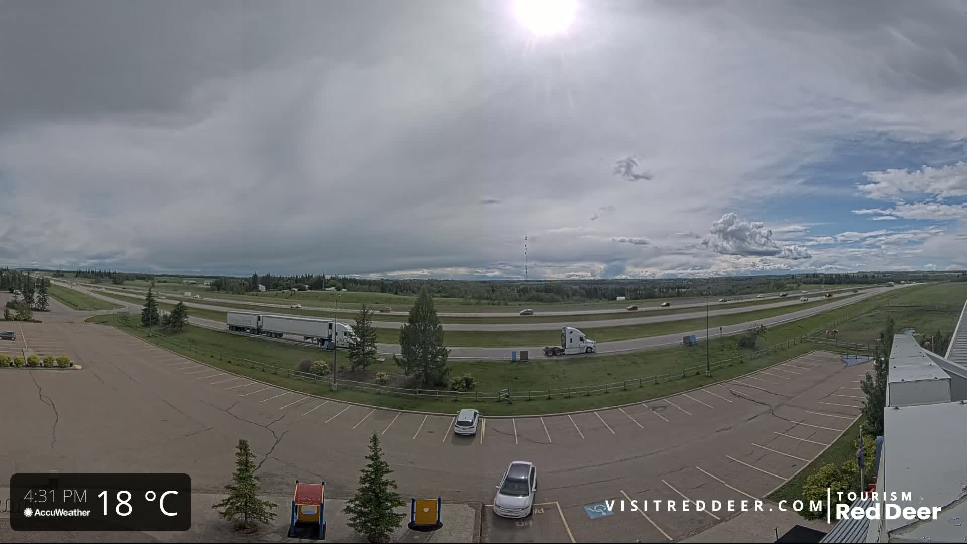 Red Deer Queen Elizabeth 2 Highway & Red Deer Plain Skyline Live Cam - City Of Red Deer, Red Deer County, Alberta, Canada