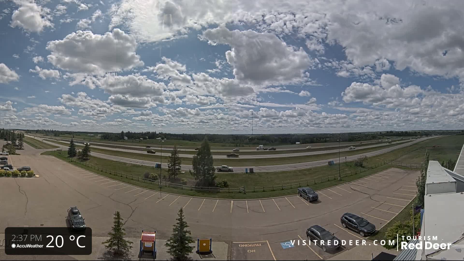 Red Deer Queen Elizabeth 2 Highway & Red Deer Plain Skyline Live Cam - City Of Red Deer, Red Deer County, Alberta, Canada