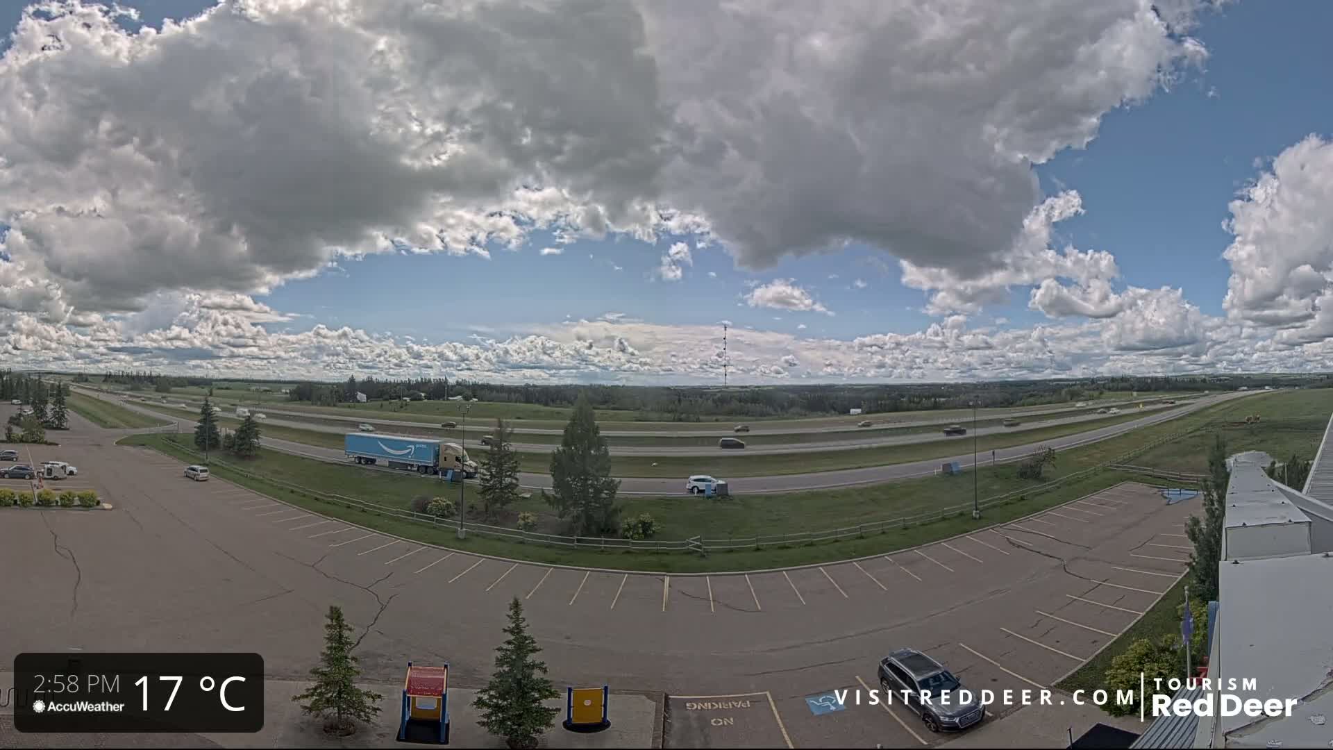 Red Deer Queen Elizabeth 2 Highway & Red Deer Plain Skyline Live Cam - City Of Red Deer, Red Deer County, Alberta, Canada