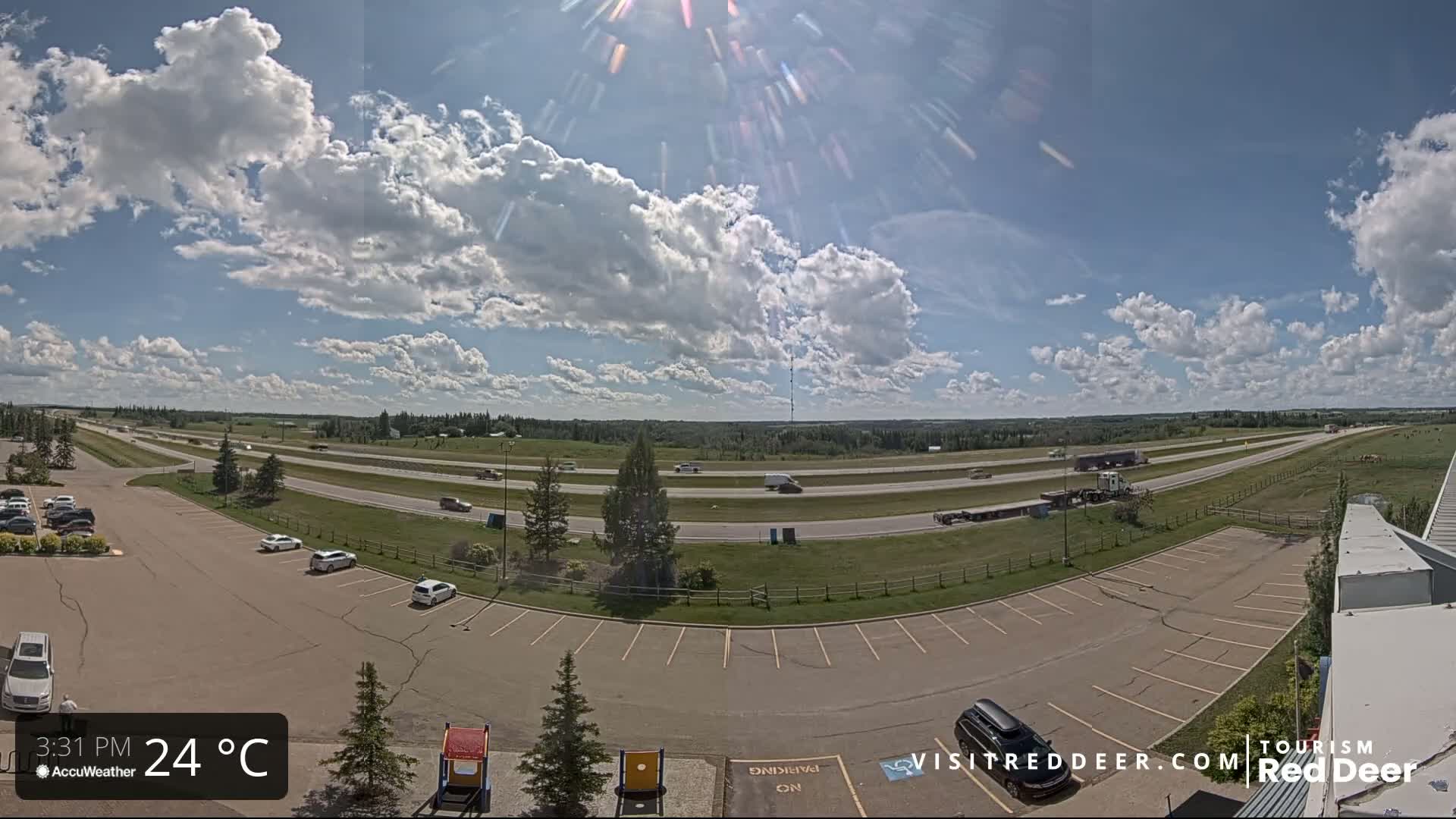 Red Deer Queen Elizabeth 2 Highway & Red Deer Plain Skyline Live Cam - City Of Red Deer, Red Deer County, Alberta, Canada