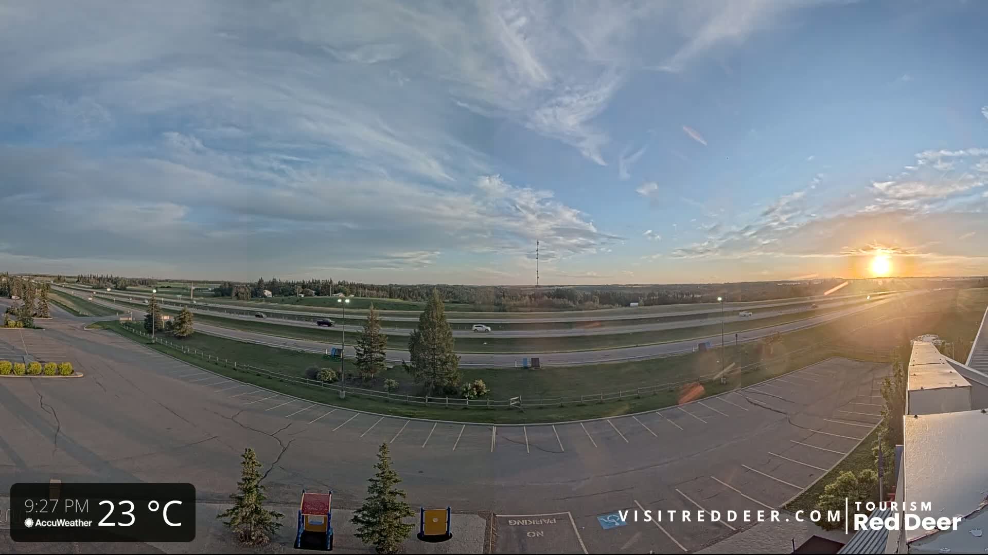 Red Deer Queen Elizabeth 2 Highway & Red Deer Plain Skyline Live Cam - City Of Red Deer, Red Deer County, Alberta, Canada