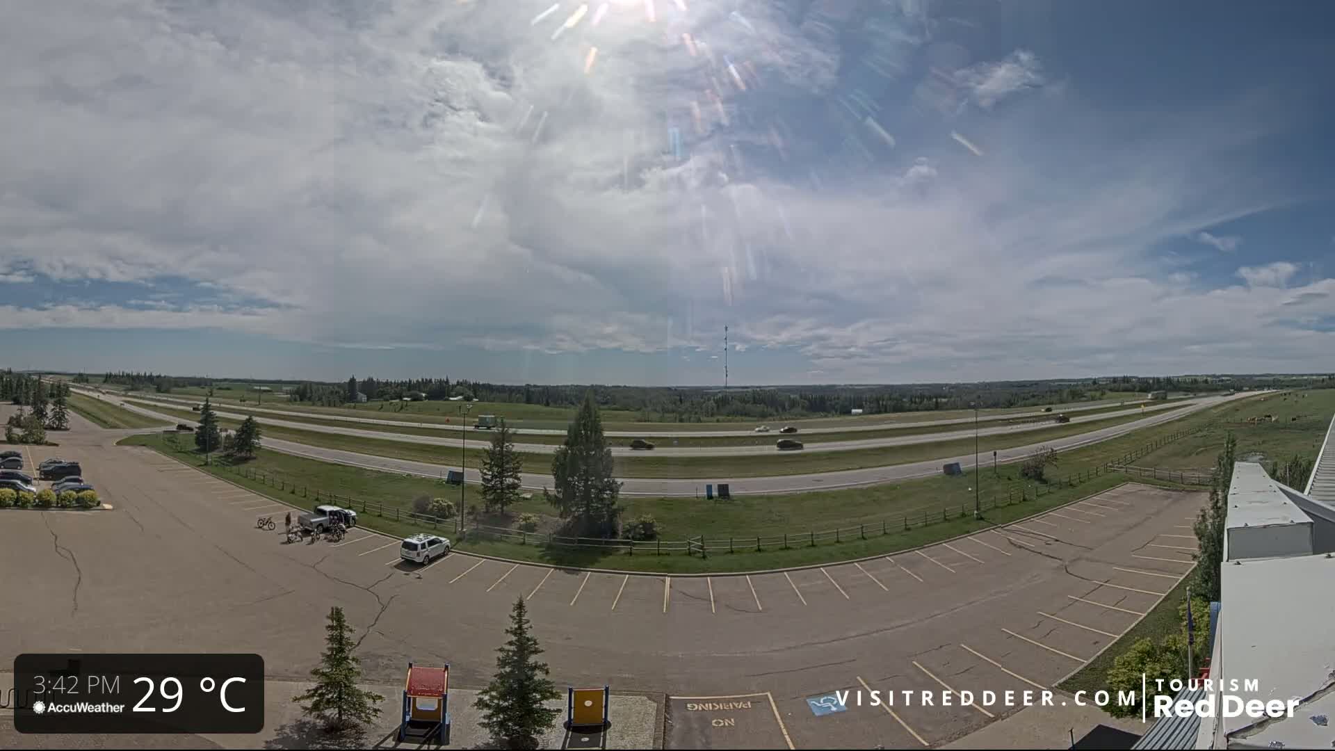 Red Deer Queen Elizabeth 2 Highway & Red Deer Plain Skyline Live Cam - City Of Red Deer, Red Deer County, Alberta, Canada
