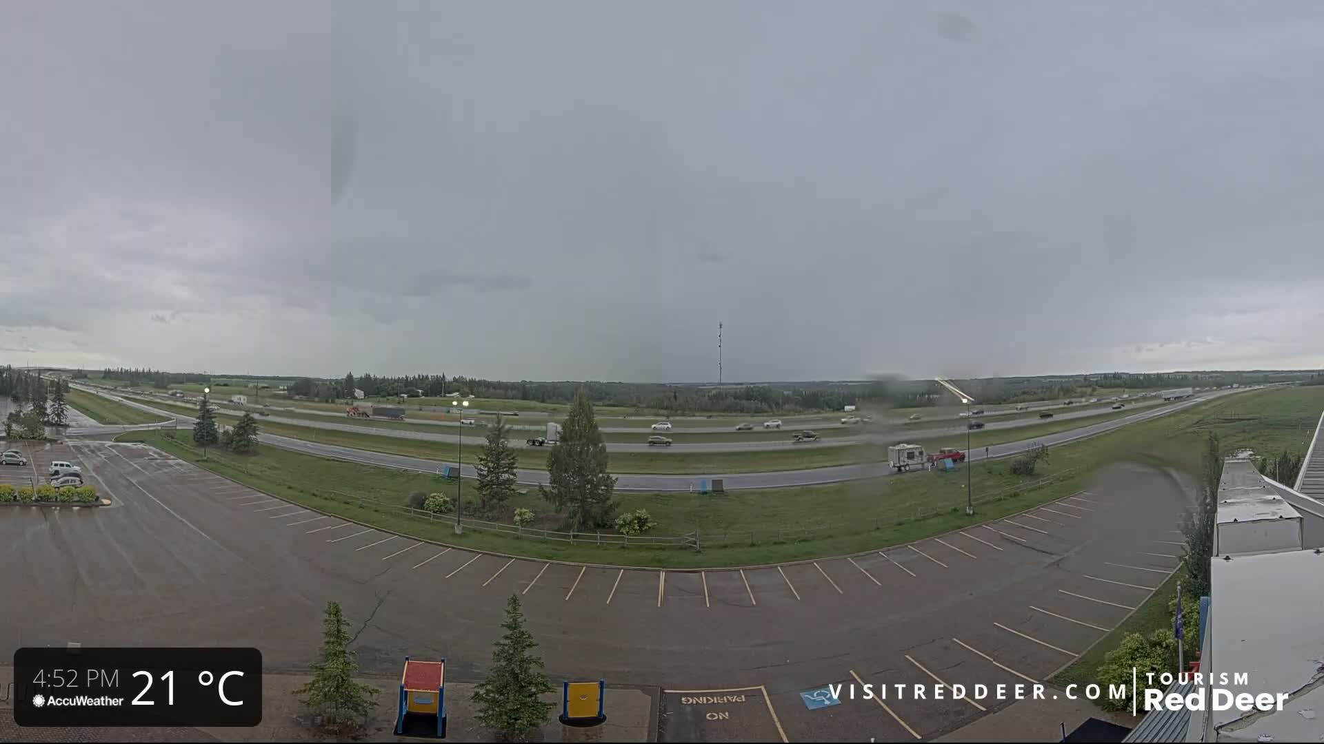 Red Deer Queen Elizabeth 2 Highway & Red Deer Plain Skyline Live Cam - City Of Red Deer, Red Deer County, Alberta, Canada