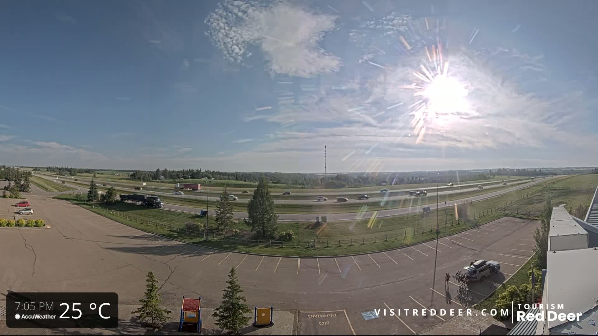 Red Deer Queen Elizabeth 2 Highway & Red Deer Plain Skyline Live Cam - City Of Red Deer, Red Deer County, Alberta, Canada