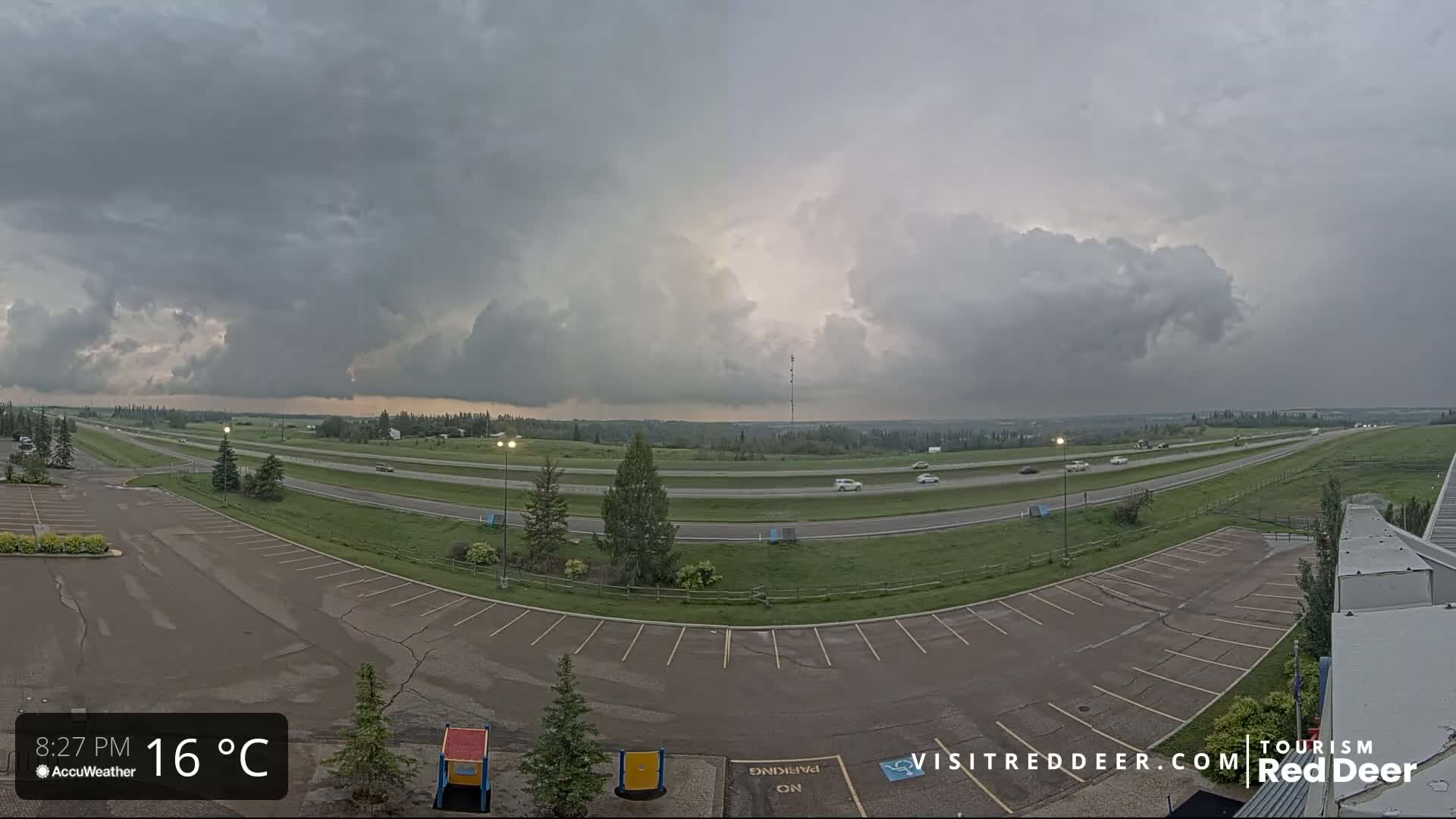 Red Deer Queen Elizabeth 2 Highway & Red Deer Plain Skyline Live Cam - City Of Red Deer, Red Deer County, Alberta, Canada