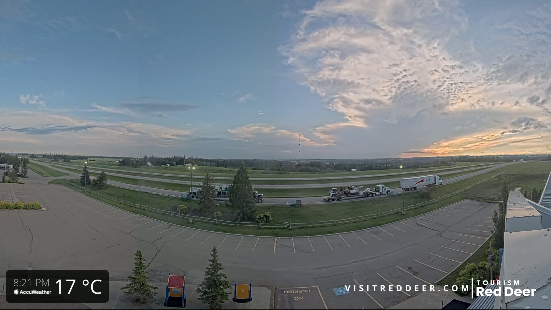 Red Deer Queen Elizabeth 2 Highway & Red Deer Plain Skyline Live Cam - City Of Red Deer, Red Deer County, Alberta, Canada
