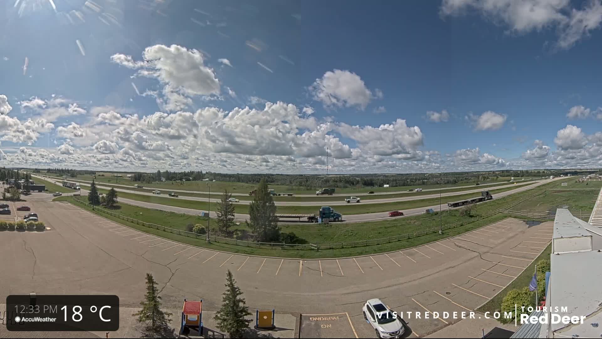 Red Deer Queen Elizabeth 2 Highway & Red Deer Plain Skyline Live Cam - City Of Red Deer, Red Deer County, Alberta, Canada