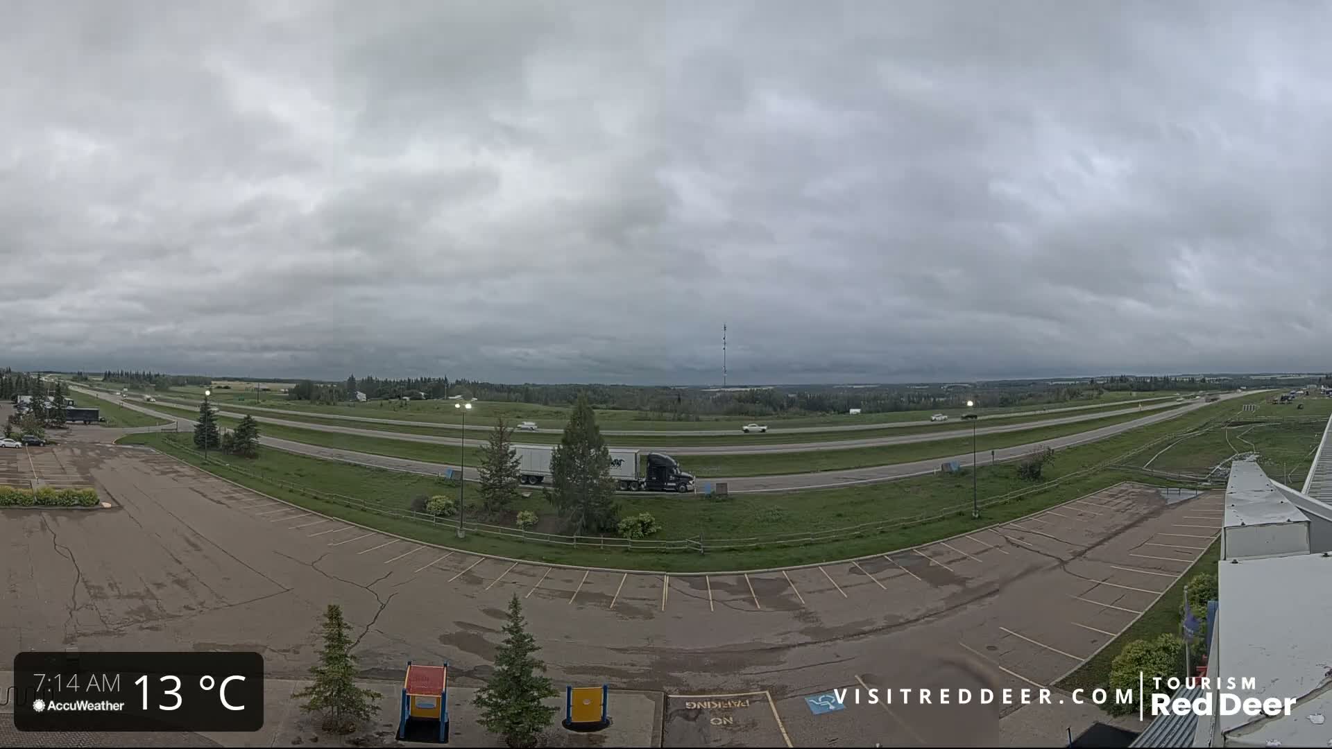 Red Deer Queen Elizabeth 2 Highway & Red Deer Plain Skyline Live Cam - City Of Red Deer, Red Deer County, Alberta, Canada