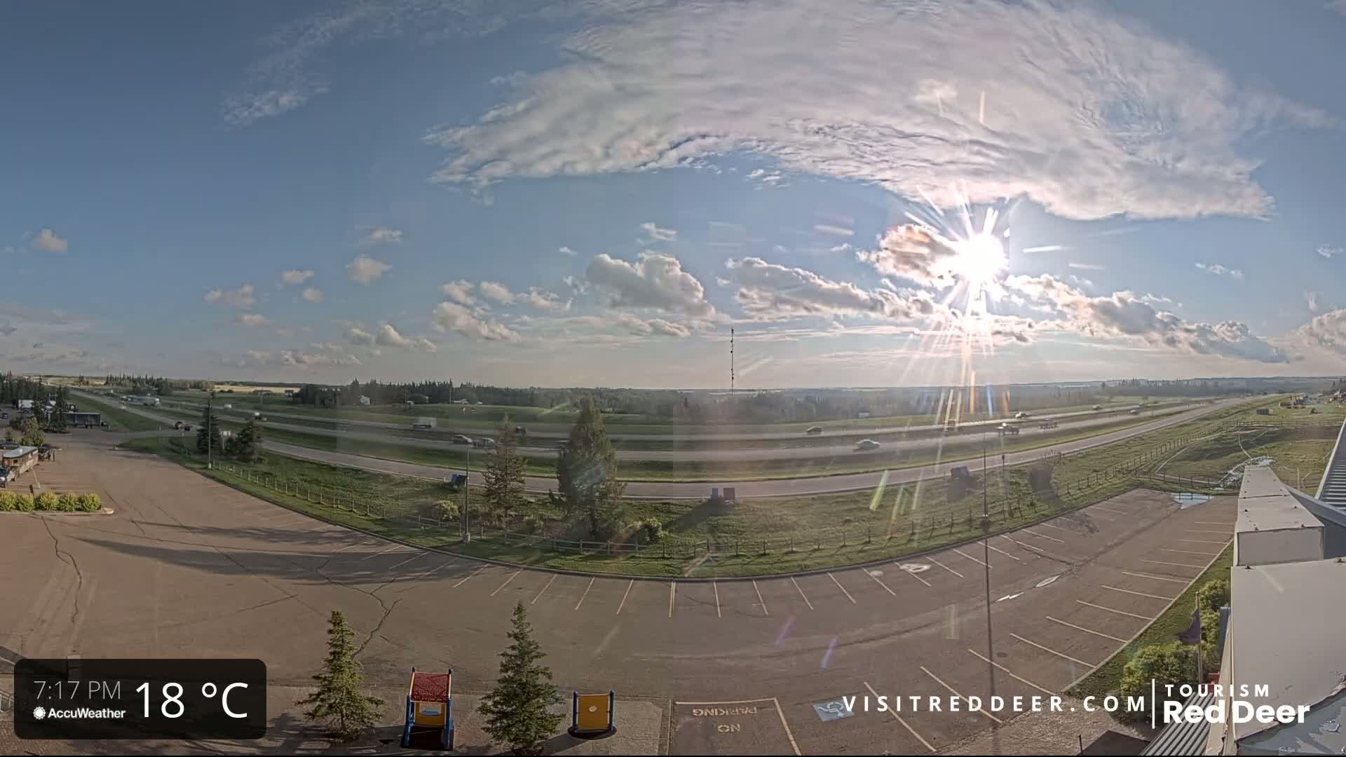 Red Deer Queen Elizabeth 2 Highway & Red Deer Plain Skyline Live Cam - City Of Red Deer, Red Deer County, Alberta, Canada
