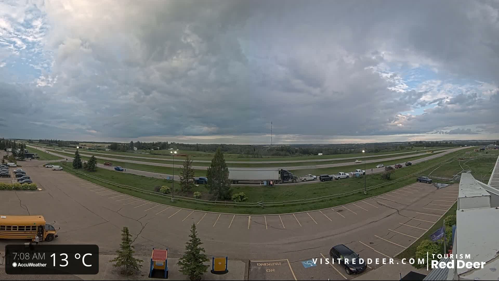 Red Deer Queen Elizabeth 2 Highway & Red Deer Plain Skyline Live Cam - City Of Red Deer, Red Deer County, Alberta, Canada