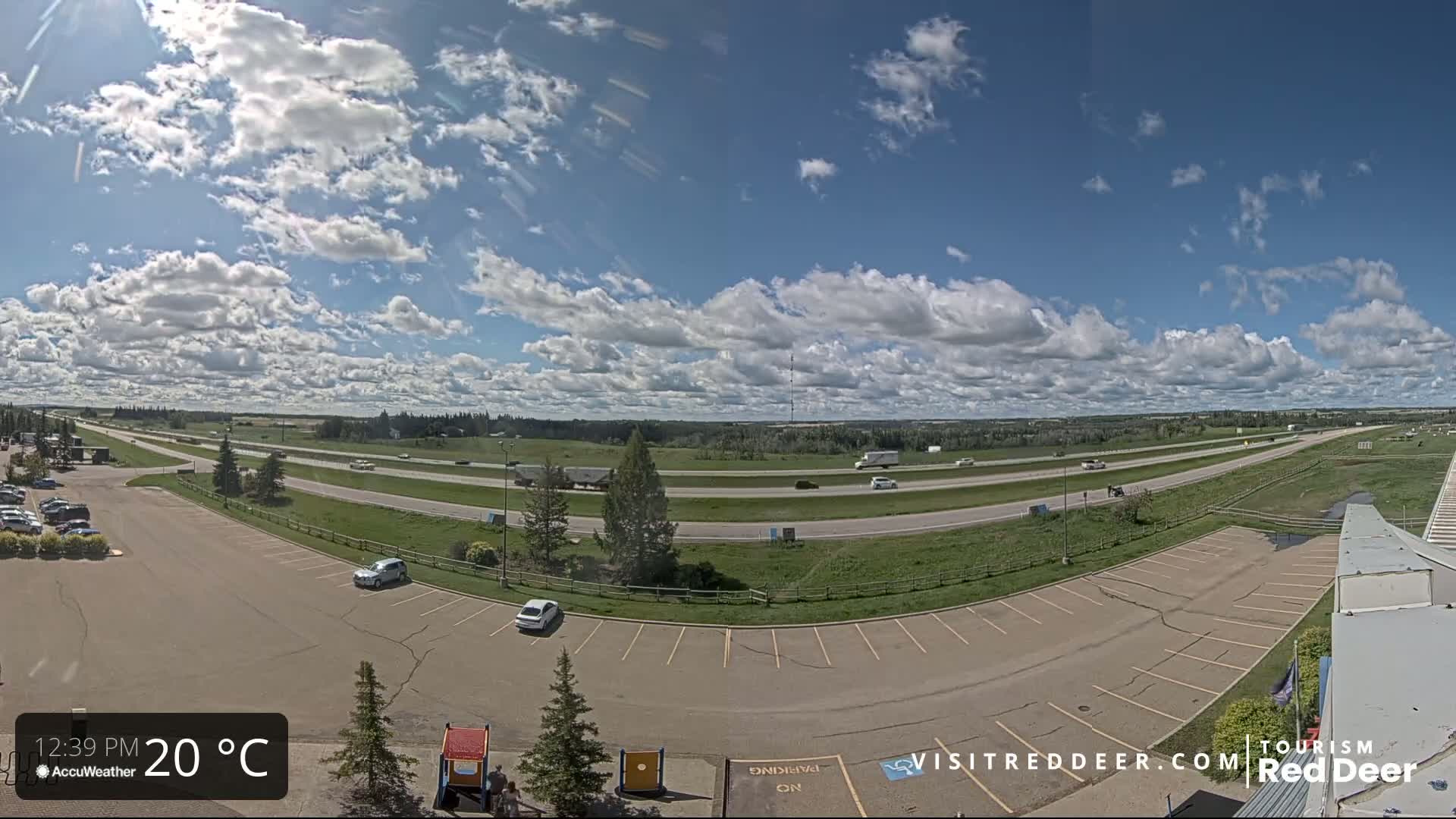 Red Deer Queen Elizabeth 2 Highway & Red Deer Plain Skyline Live Cam - City Of Red Deer, Red Deer County, Alberta, Canada