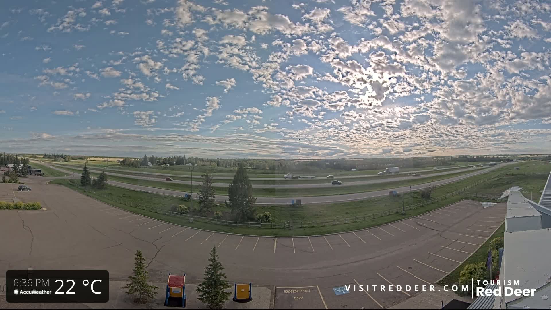 Red Deer Queen Elizabeth 2 Highway & Red Deer Plain Skyline Live Cam - City Of Red Deer, Red Deer County, Alberta, Canada
